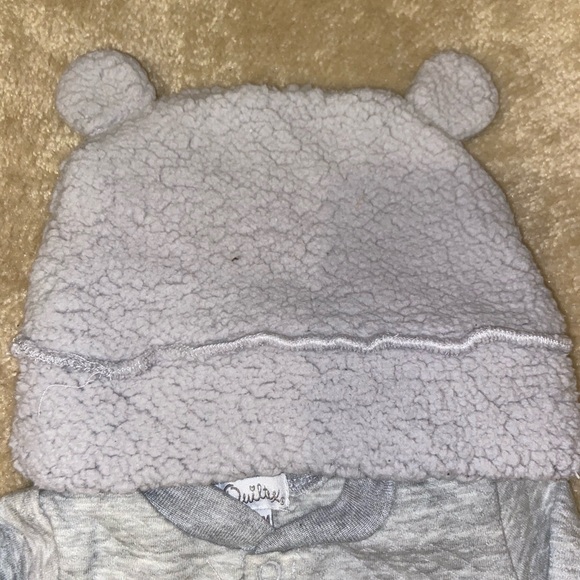 Baby onesie with hat - Picture 6 of 8